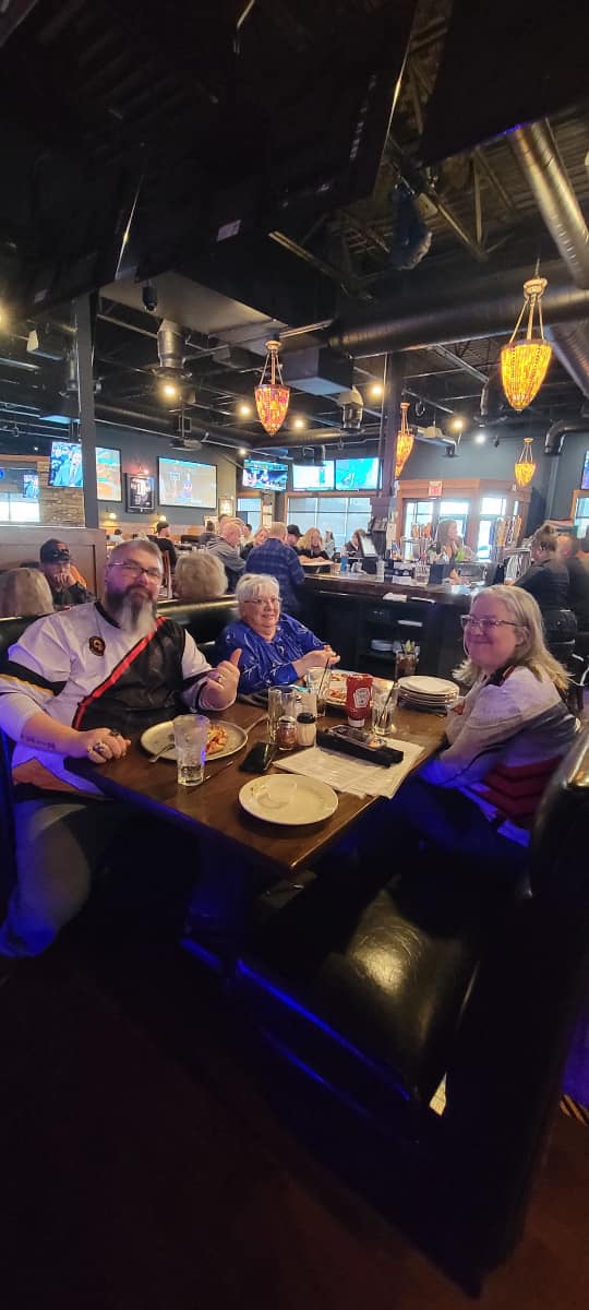 Auxiliary and chapter family